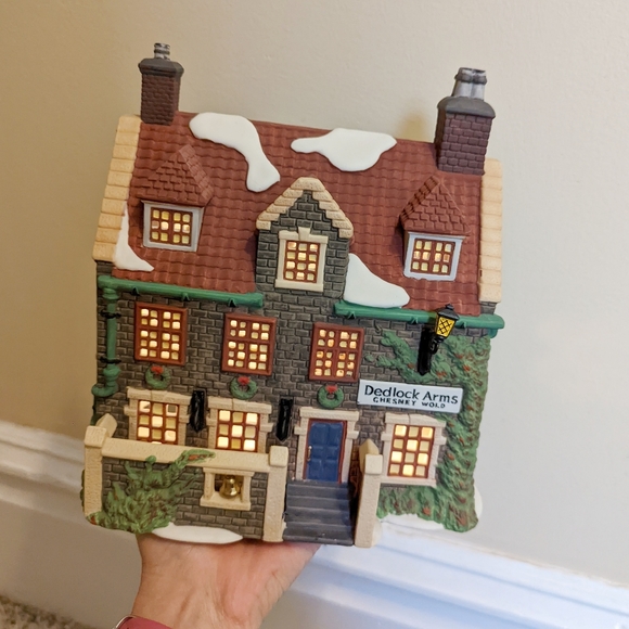 Vintage Department 56 1994 Dickens Village Dead Lock Arms